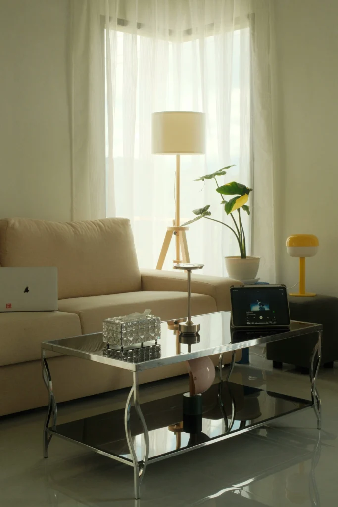 Modern Home Decor That Blends Comfort and Sophistication