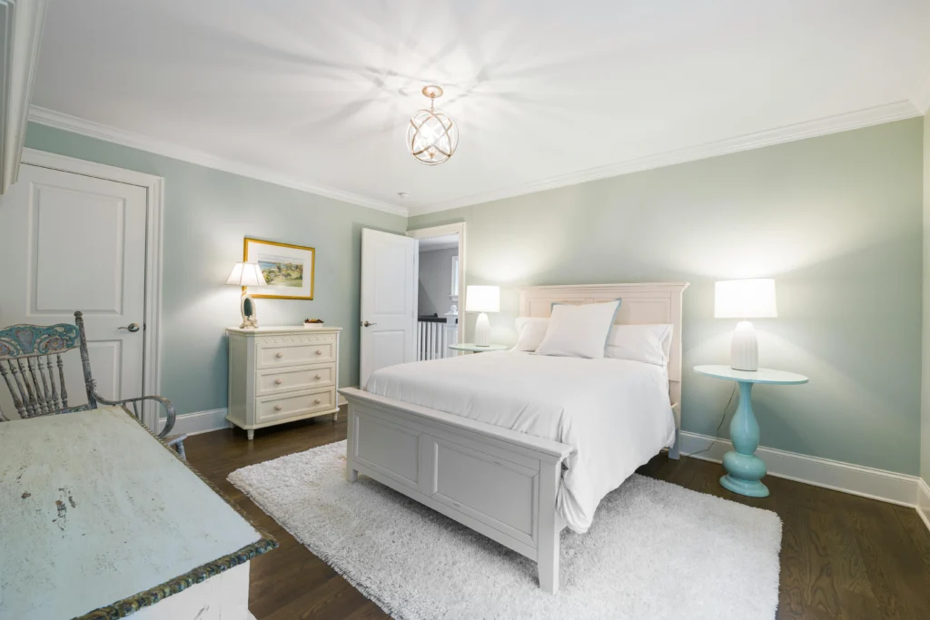 Modern Bedroom Inspiration That Feels Effortlessly Chic