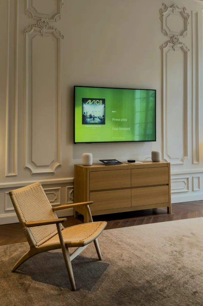 10 Home Decorating Ideas for a Chic & Aesthetic Home