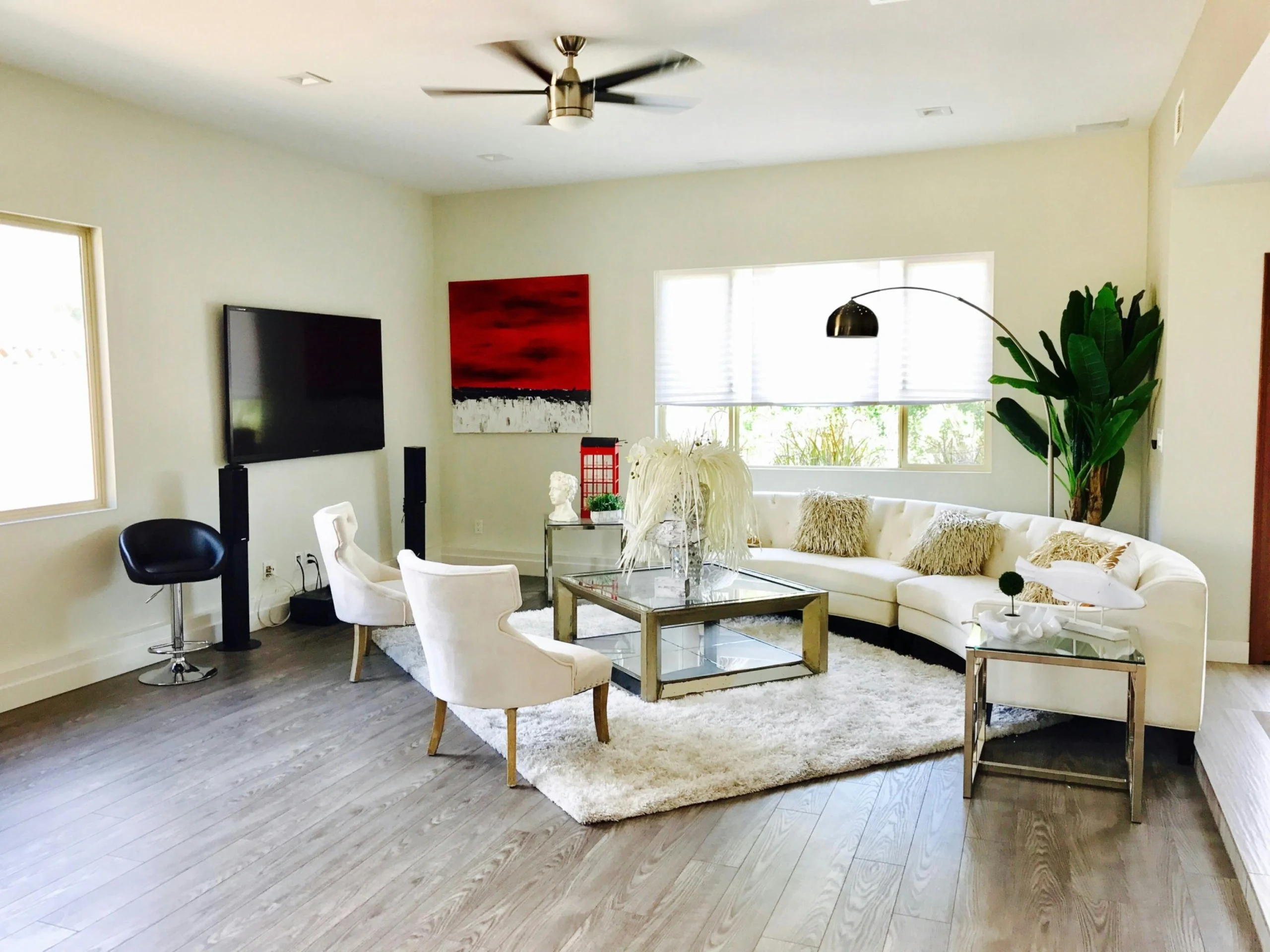 Interior Vibes Modern Home Decor That Defines Style