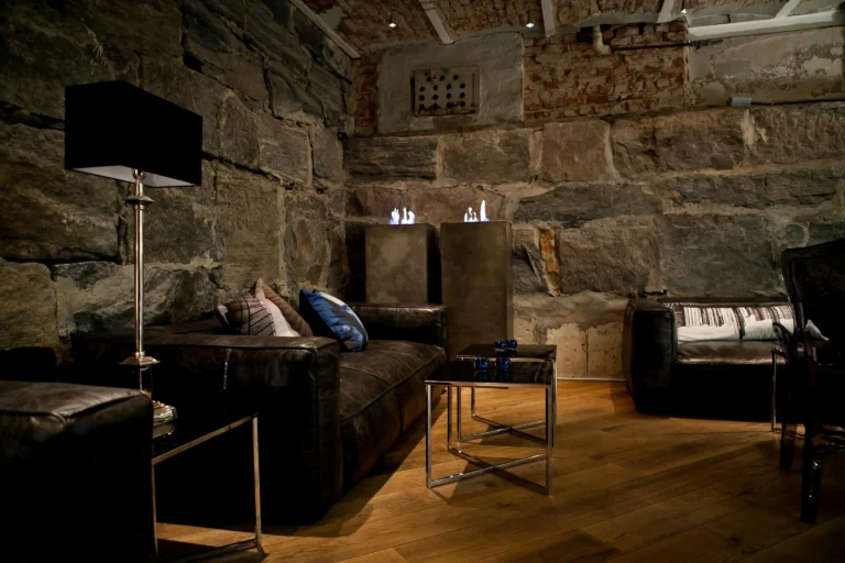 Modern Home Decor That Blends Comfort and Sophistication