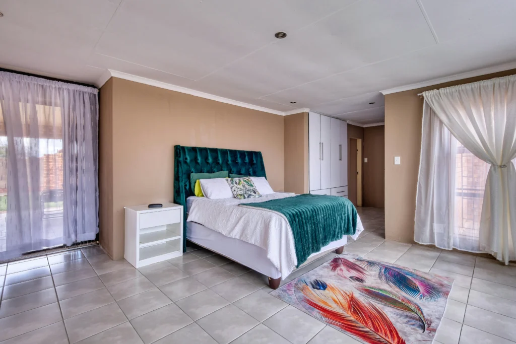 Dreamy Bedrooms10 Chic Decor Ideas You’ll Fall in Love With