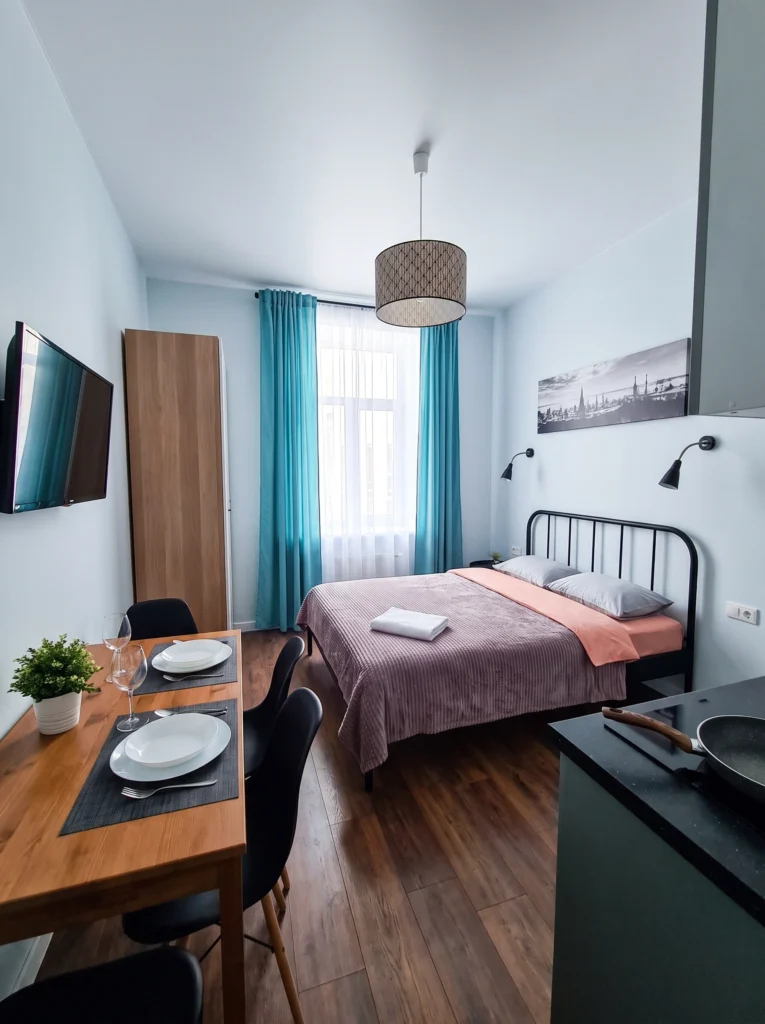 Studio Apartment Ideas with a Small Dining Area