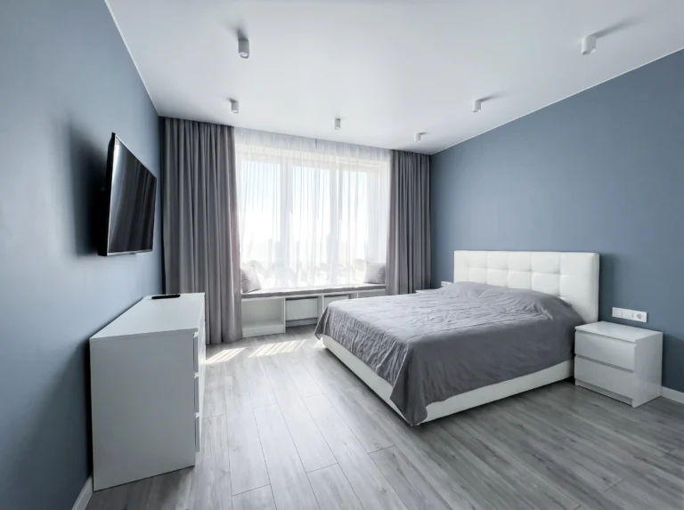 How Do I Choose Furniture for a Studio Apartment 13 Expert Tips