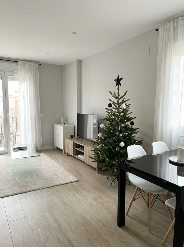 Minimalist Christmas Tree